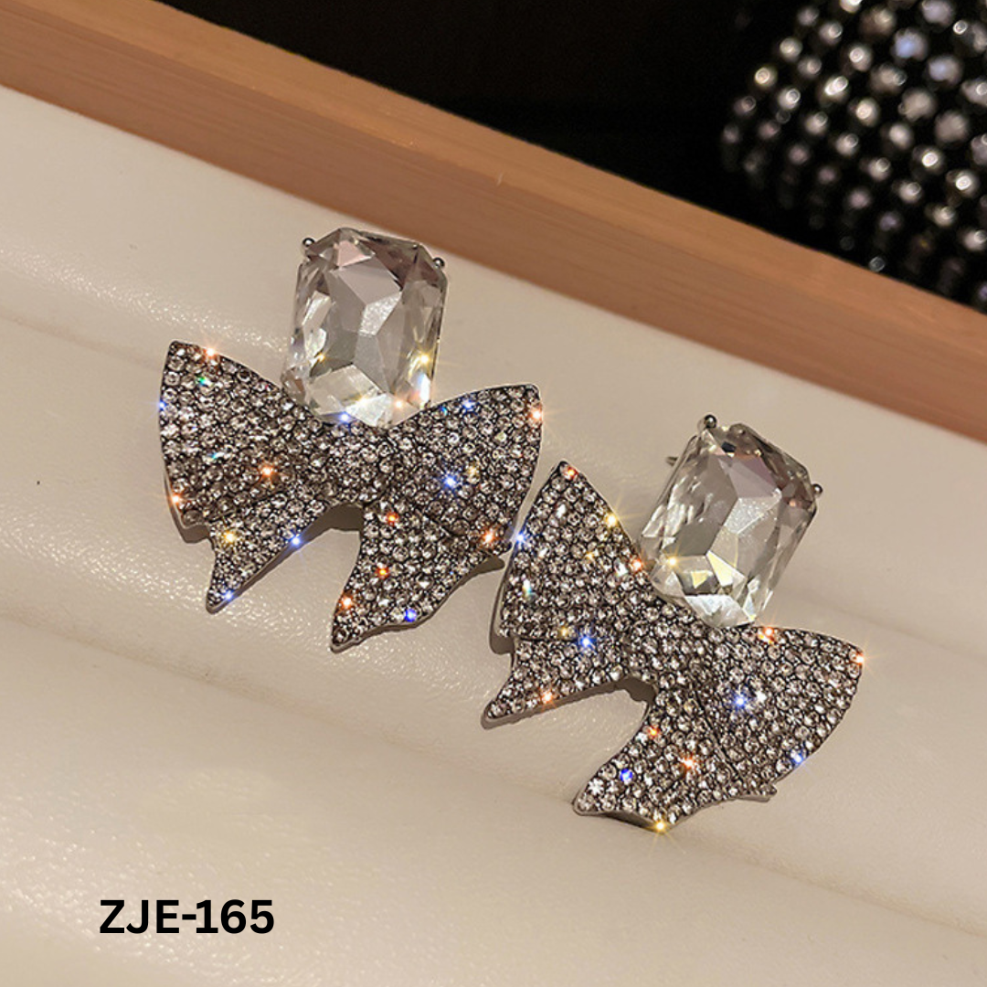 ZJE-165 - Silver Bow Shape Zircon - Earrings