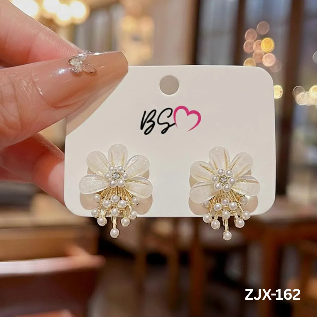 ZJX-162 - Golden Flower Pearl - Earrings