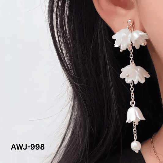 AWJ-998 - White Pearl Flower - Earrings - BSM WHOLESALE