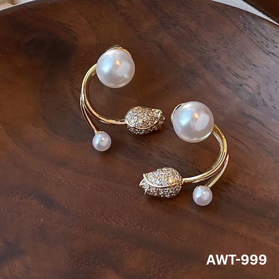 AWJ-999 - Golden Pearl Flower - Earrings - BSM WHOLESALE