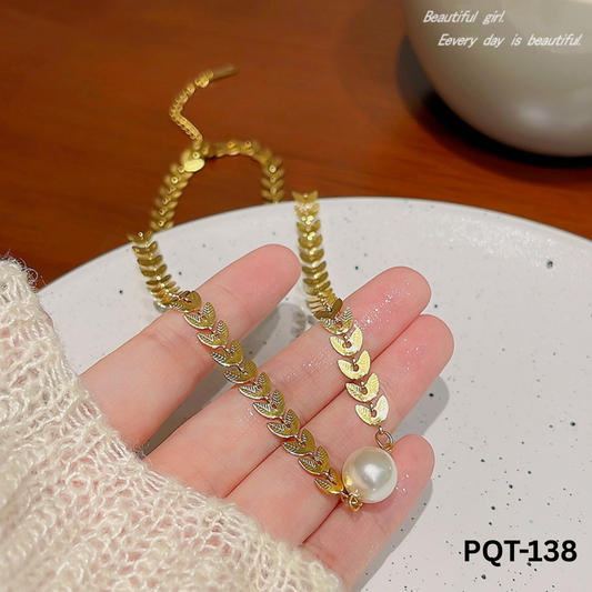 PQT-138 - Golden Single Pearl Leaf - Bracelet - BSM WHOLESALE