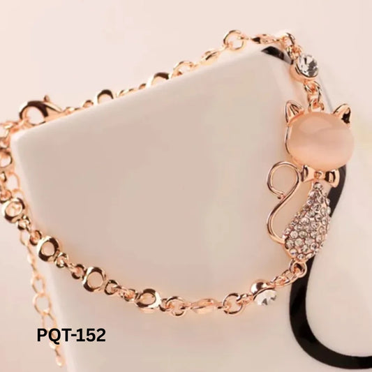 PQT-152 - Hello Kitty Zircon - Necklace