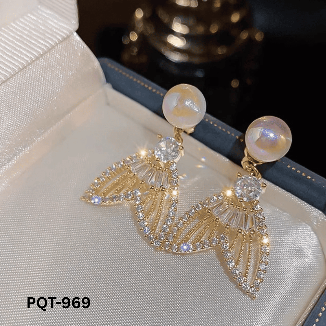 PQT-969 - Golden Fish Tail - Earrings - BSM WHOLESALE
