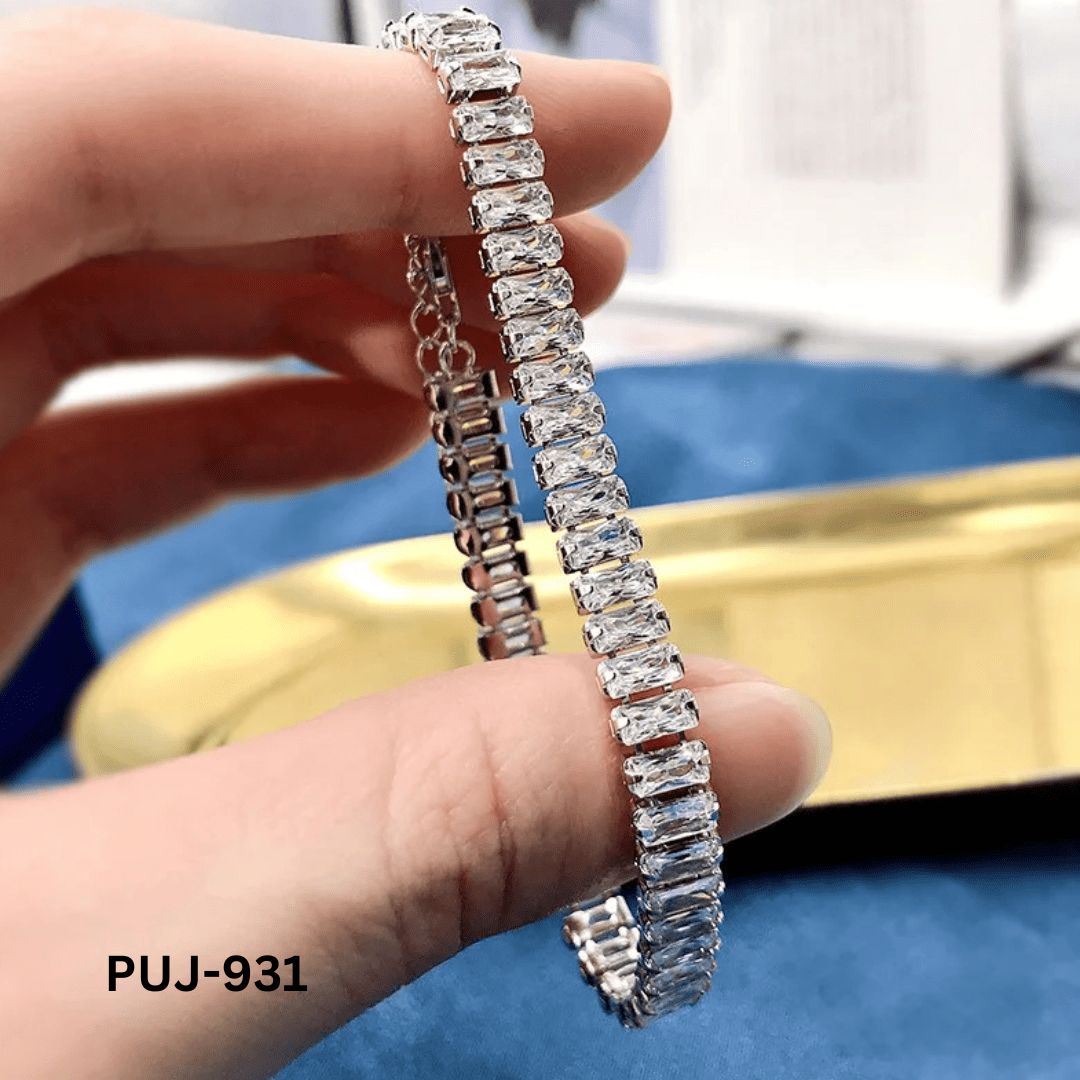 PUJ-931 - Silver Sparkling - Bracelet - BSM WHOLESALE
