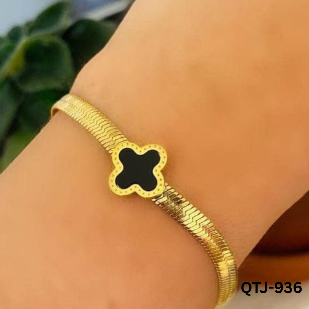 QTJ-936 - VanCleef Golden Black - Bracelet - BSM WHOLESALE