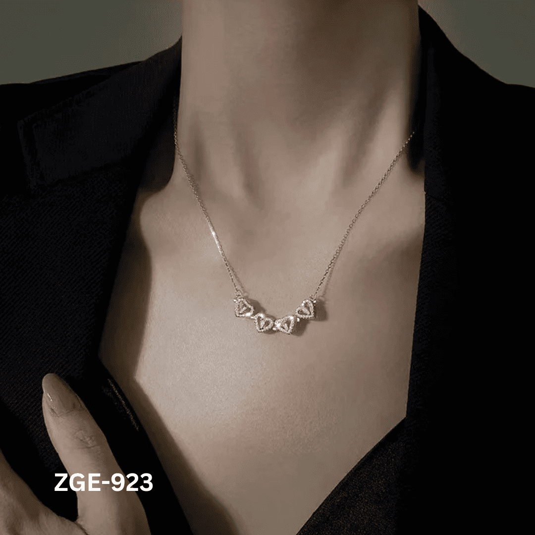 ZGE-923 - Golden 4 Leaf Clover - Necklace - BSM WHOLESALE