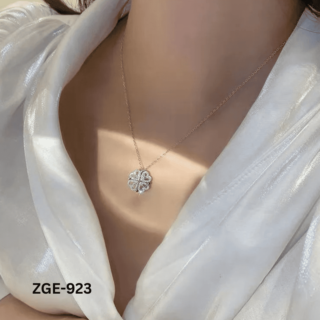 ZGE-923 - Silver 4 Leaf Clover - Necklace - BSM WHOLESALE