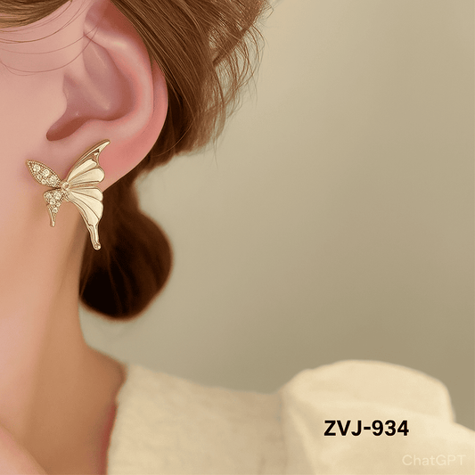 ZVJ-934 - Golden Butterfly - Earrings - BSM WHOLESALE