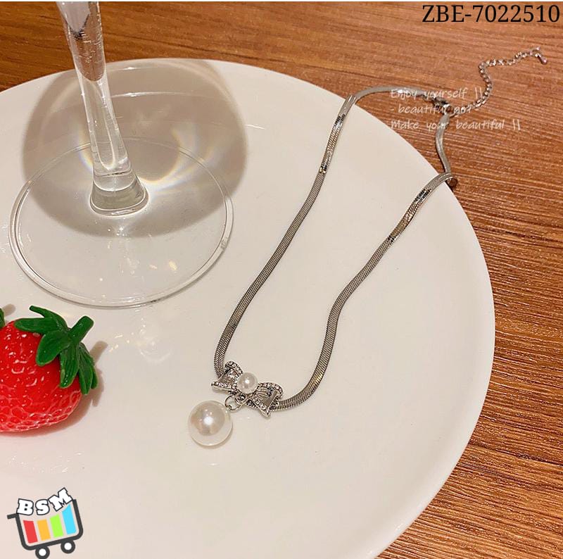 ZBE-510 - Silver Knot Shape - Necklace